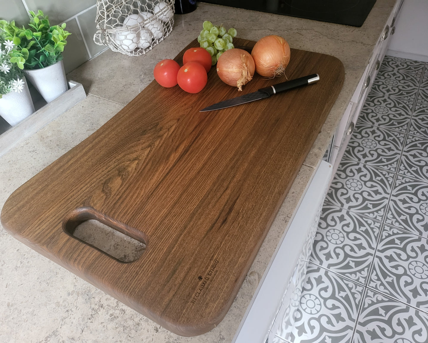 Chopping Board - Hand Crafted - Elm - Extra Large - "Saxon-1"