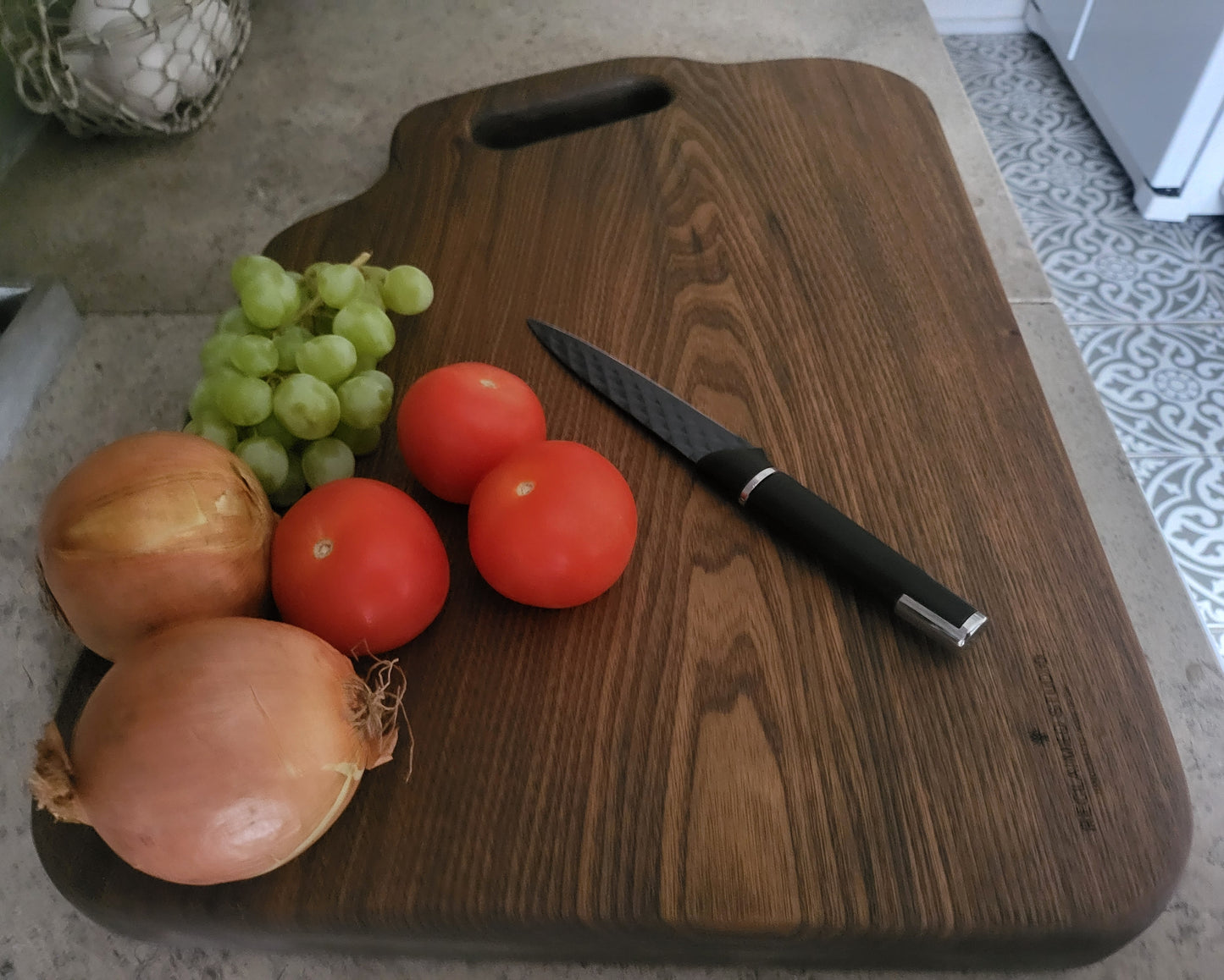 Chopping Board - Hand Crafted - Elm - Large - "Saxon-2"