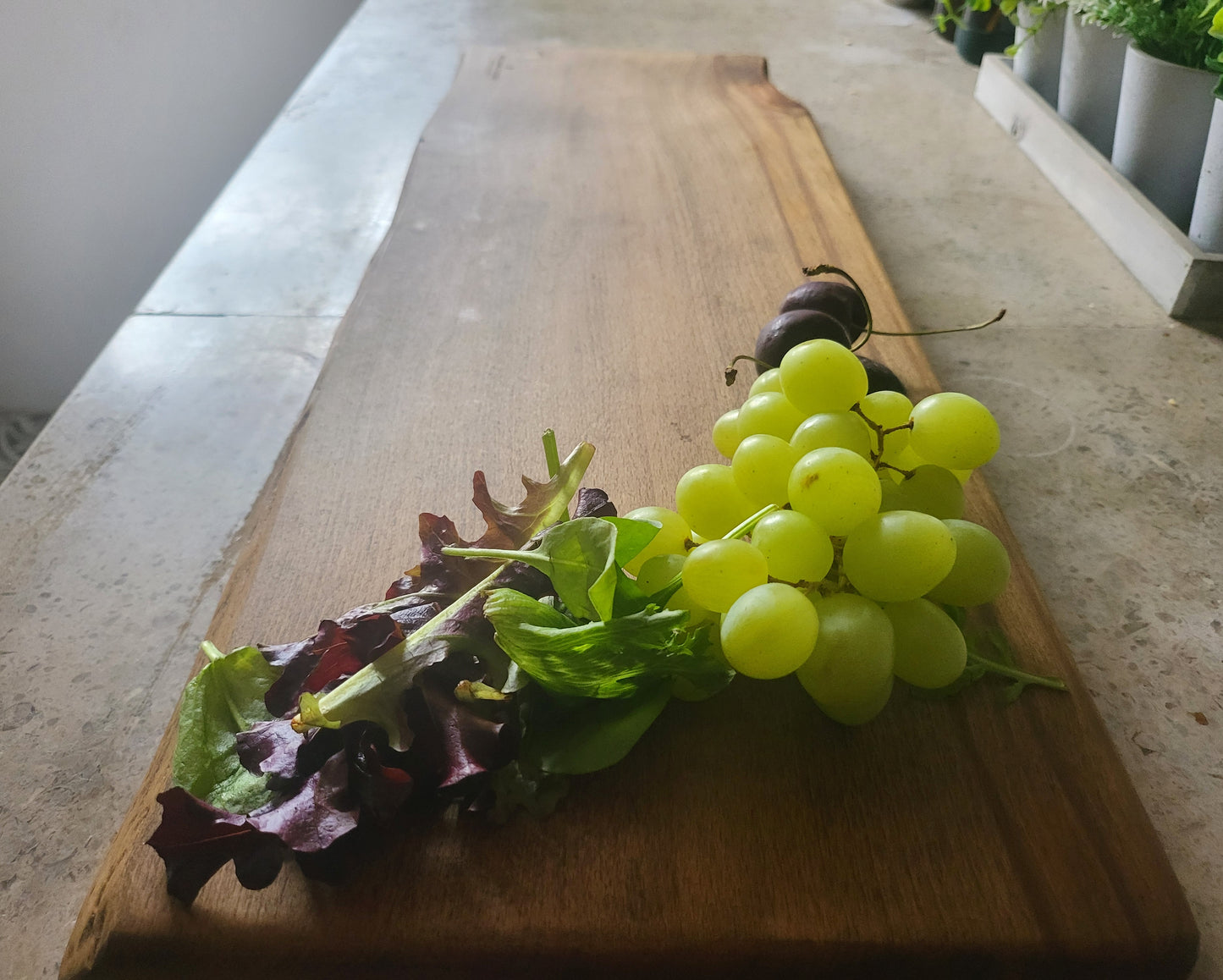 Charcuterie Board - Elm - Large