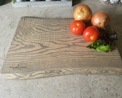 Chopping Board - Hand Crafted - Ash - Medium - "Harold-3"